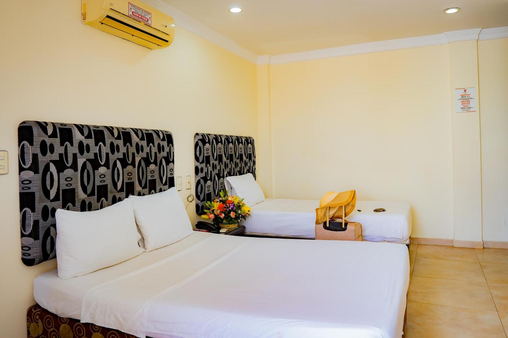 Kalina Hotel Girardot Dış mekan fotoğraf