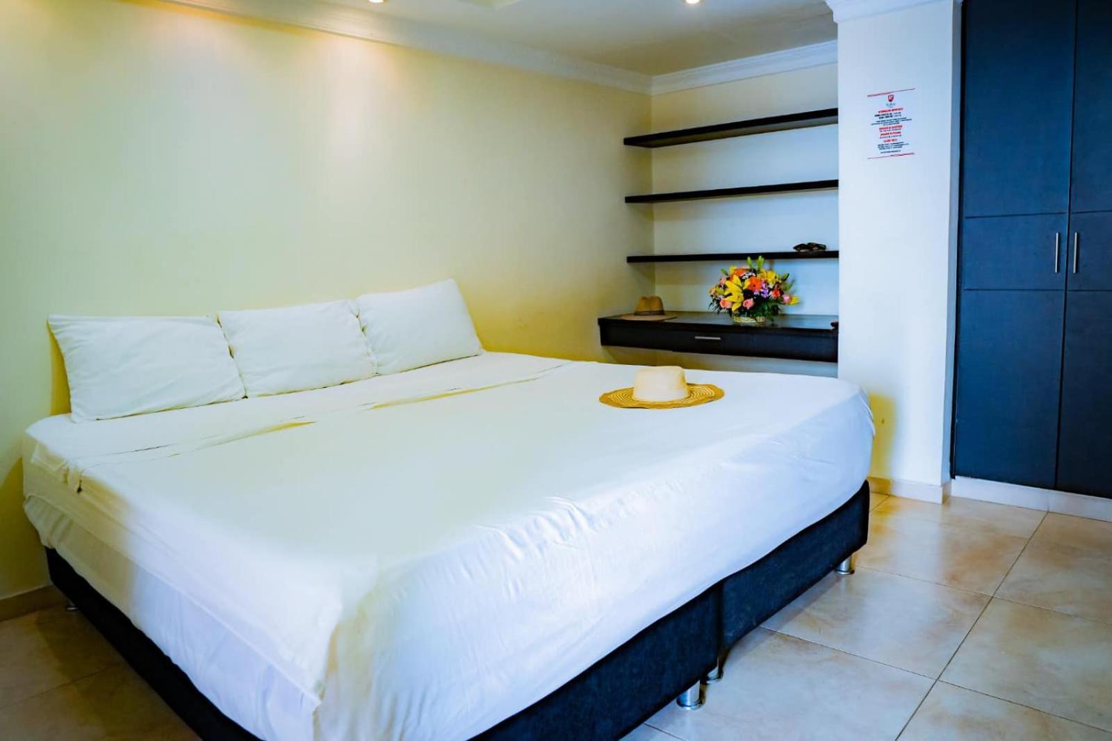 Kalina Hotel Girardot Dış mekan fotoğraf