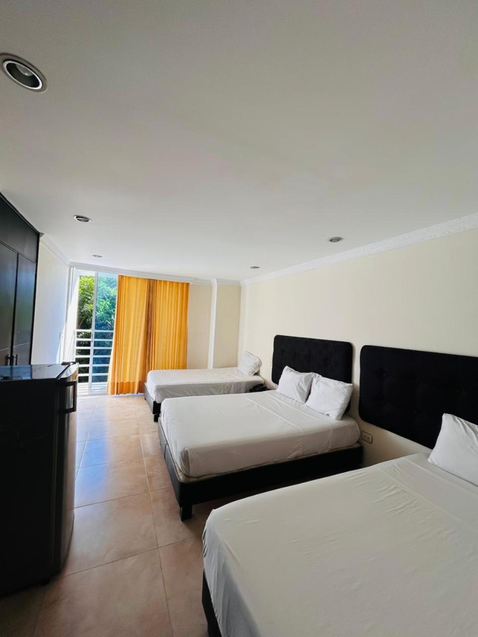 Kalina Hotel Girardot Dış mekan fotoğraf